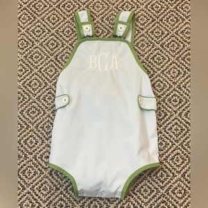 🎉 EUC! 🎉 TBBC 18-24M Stillman Sunsuit Blue/Kiawah Green Monogrammed Wht BCA